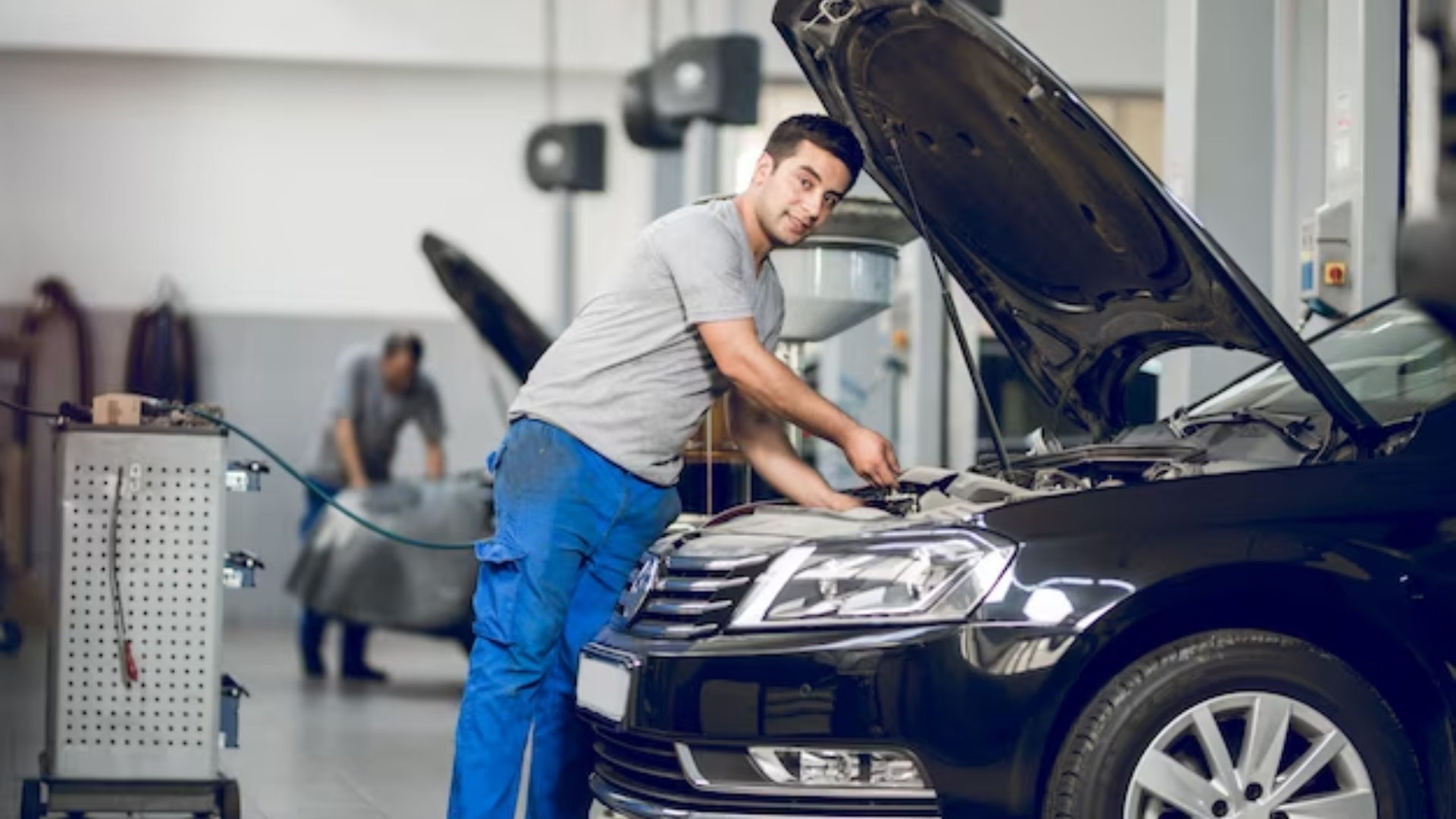 the Best Car Service Center in Dubai