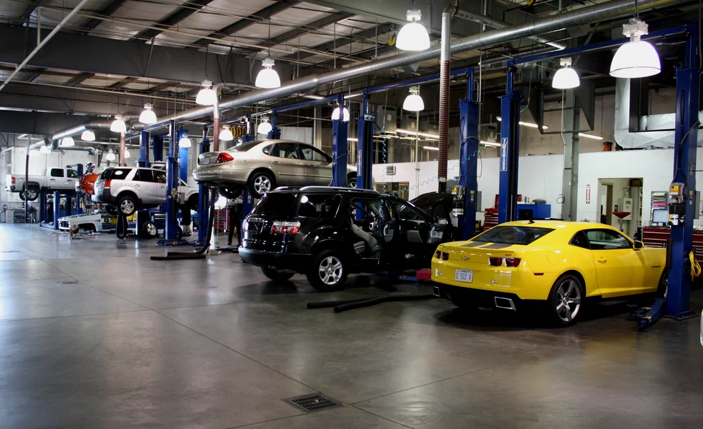 Advantages of Going to a Local Car Repair Shop