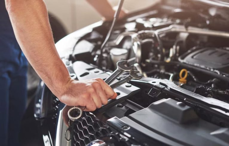 How to Repair a Car Engine A Step-by-Step Guide in Dubai
