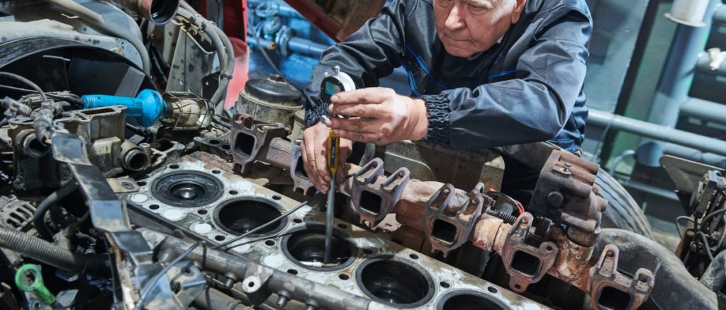 Engine Overhauling and Rebuild at wefix auto